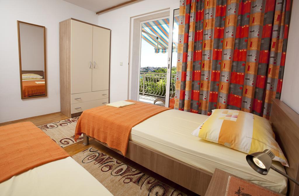 Villa Perla Trogir Rum bild
